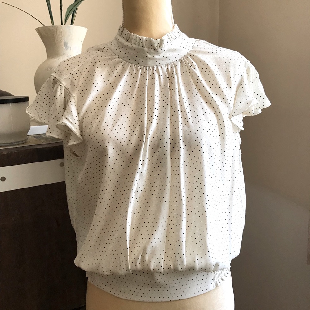 Frames Silk Polka Dot Short Sleeves Top Sz. S
